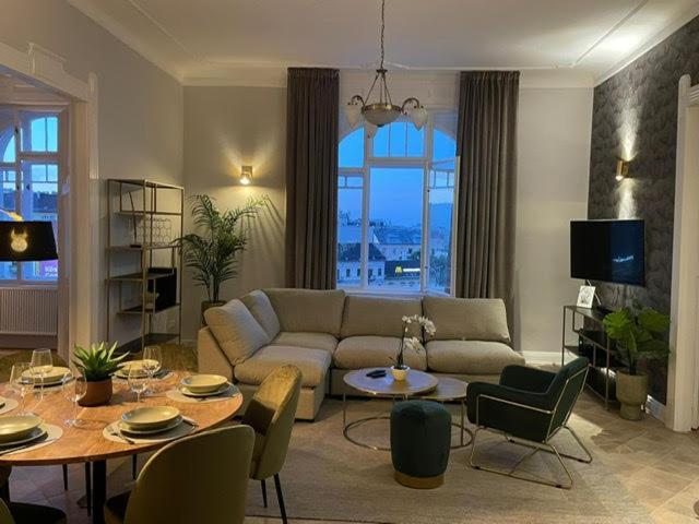 Orangehomes Panthera Luxury Apartment ブダペスト エクステリア 写真